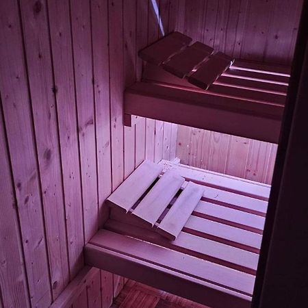 Stan Na Dan Kozarska Dubica Apartment Bosanska Dubica Luaran gambar