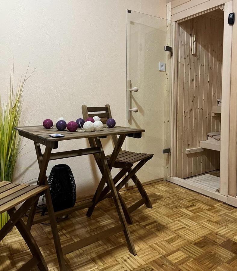 Stan Na Dan Kozarska Dubica Apartment Bosanska Dubica Luaran gambar